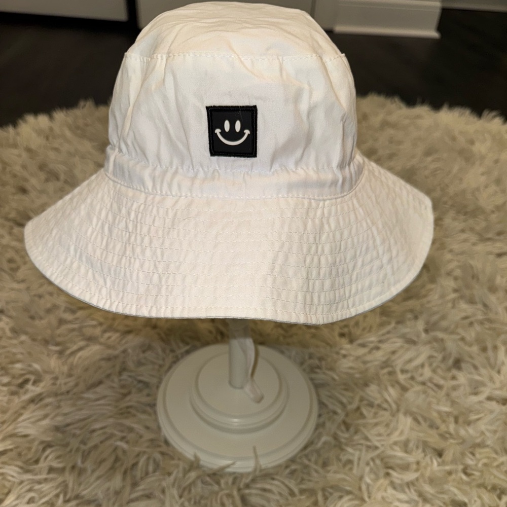Toddler Sun Hat Beach Bucket Hat for Girls Boys Toddlers Adjustable Ages 2-7